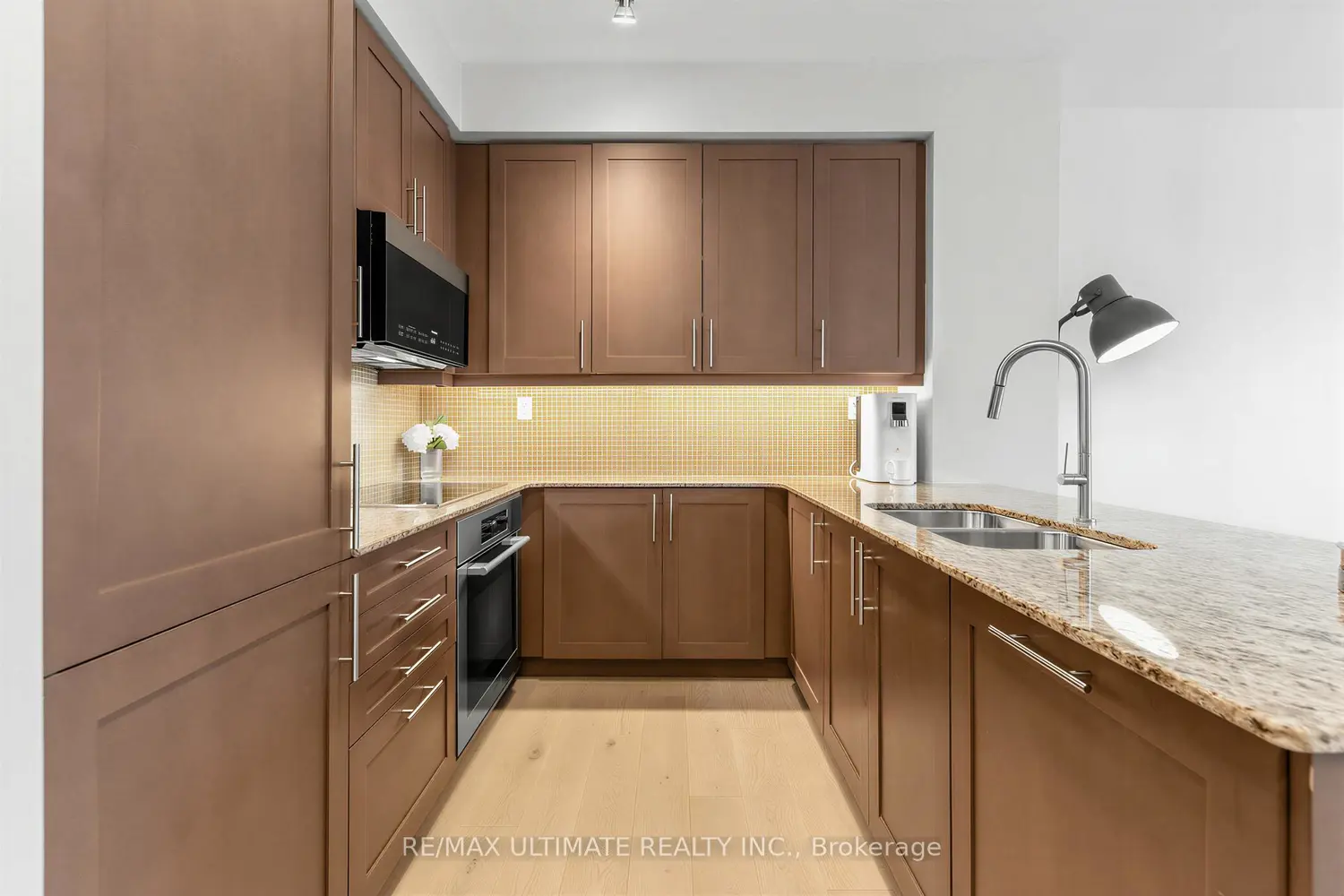 1 Bedford Road 603 photo 2