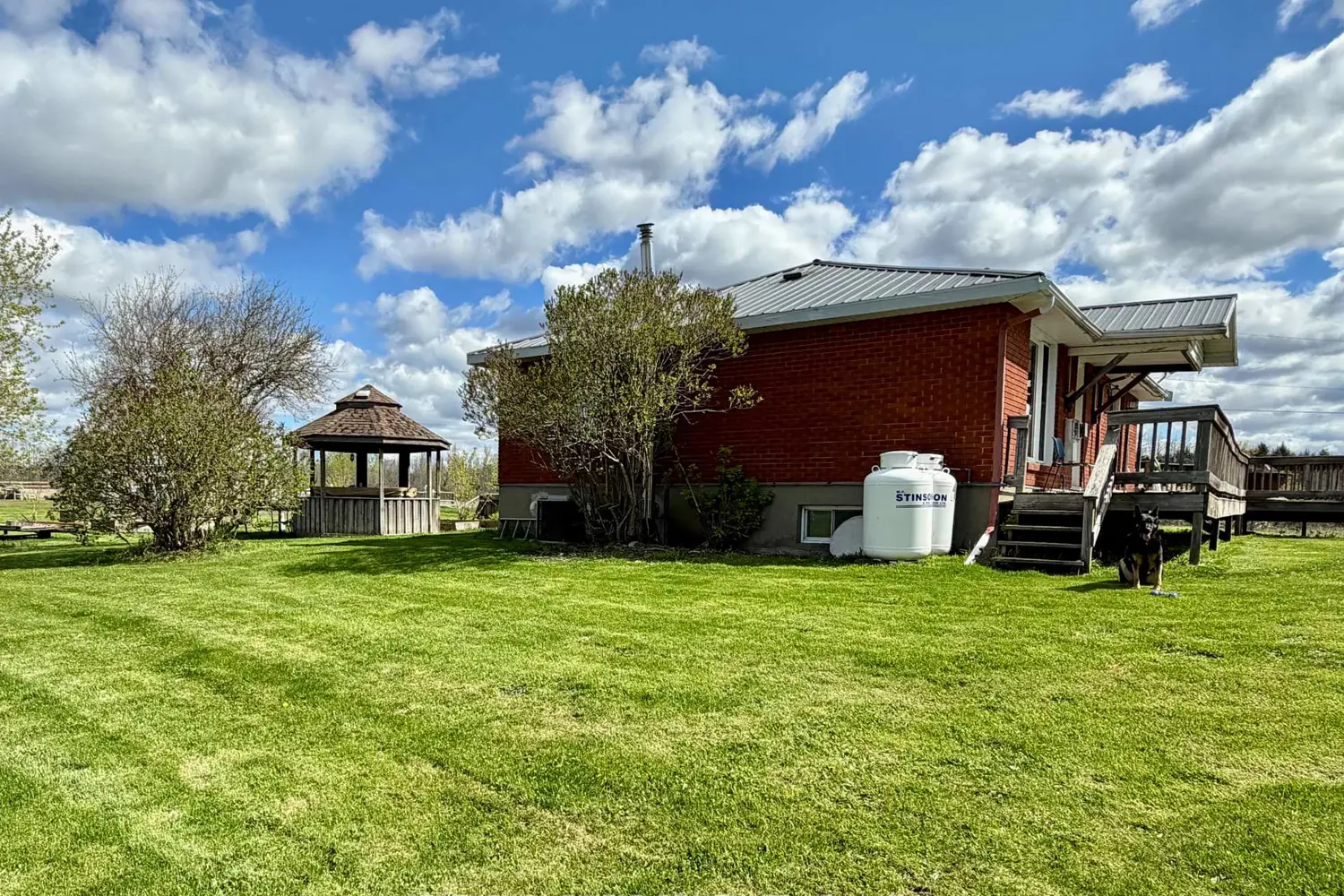 17637 Island Rd Road photo 5