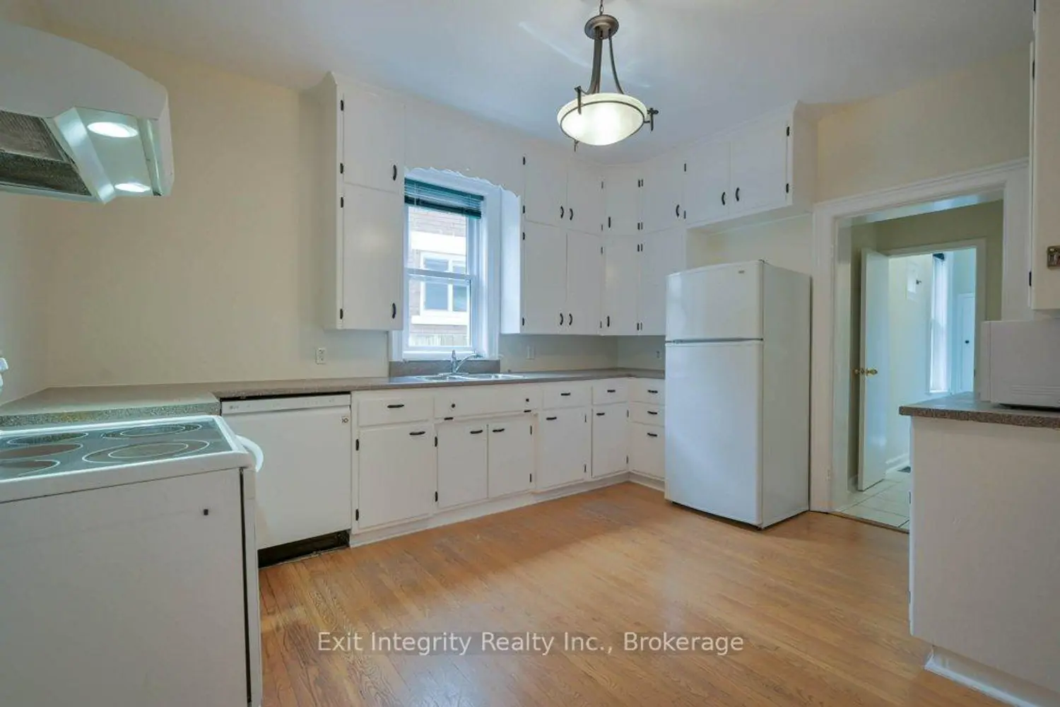 Additional image 3 of 12 Clarence Place