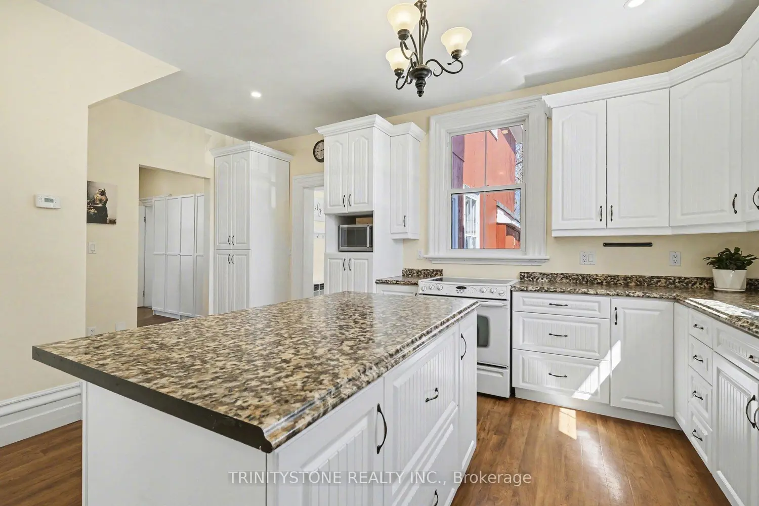 Additional image 6 of 321 Albert Street