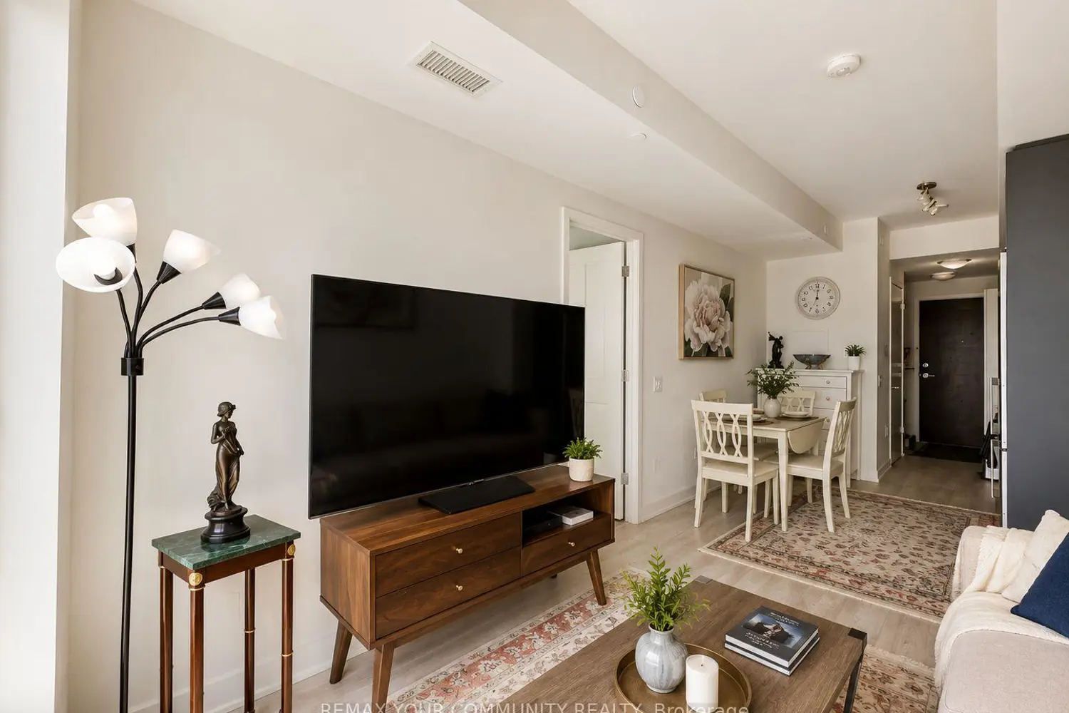Additional image 7 of 3 Rosewater Street 202W