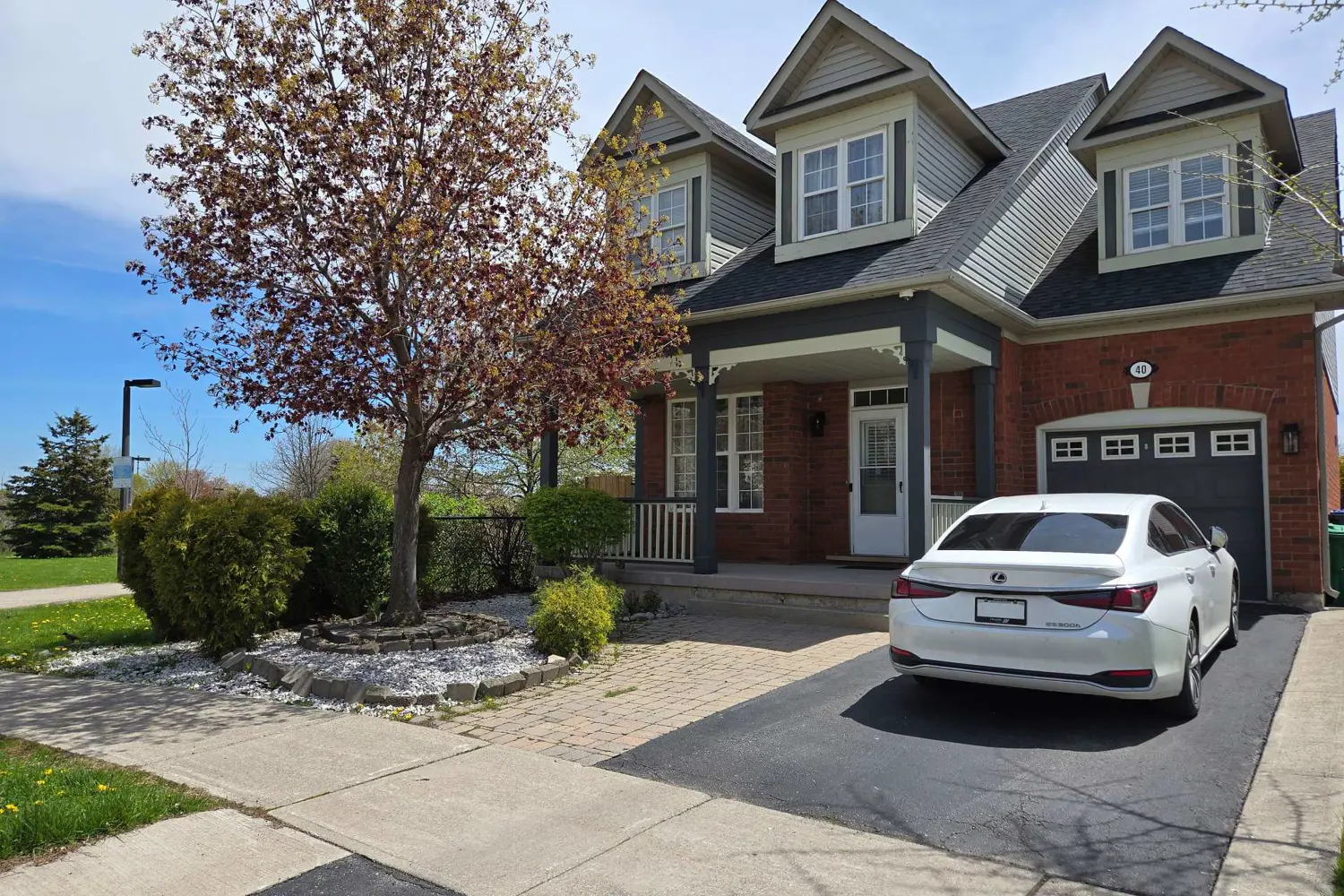 40 Vista Green Crescent