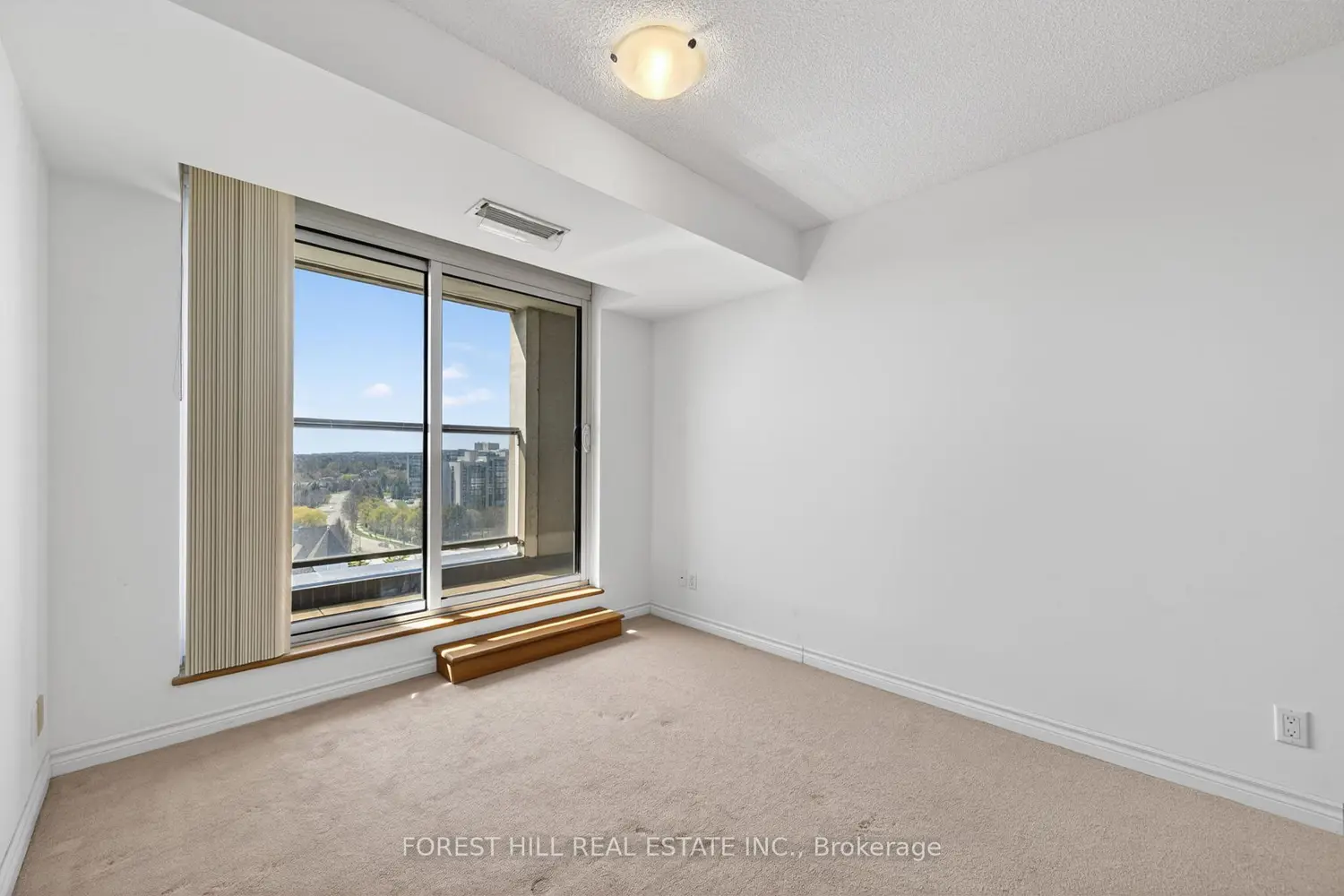 Additional image 8 of 18 Harding Boulevard 1121