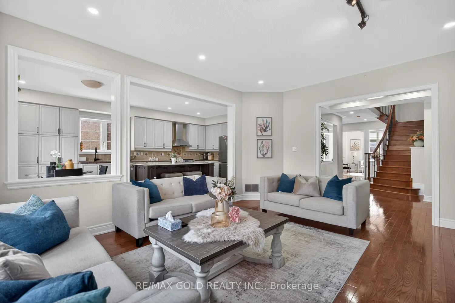 Additional image 6 of 17 Maisonneuve Boulevard