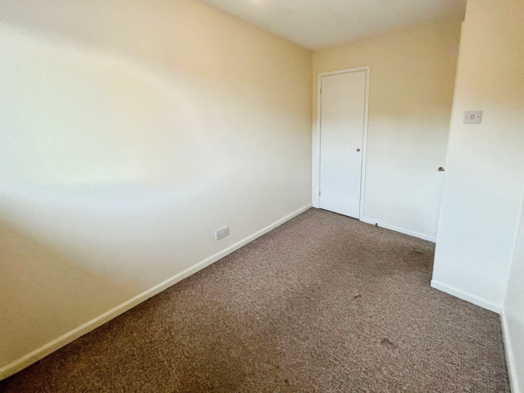 Additional image 9 of 2 bed property to rentPriory Court, Neath SA10