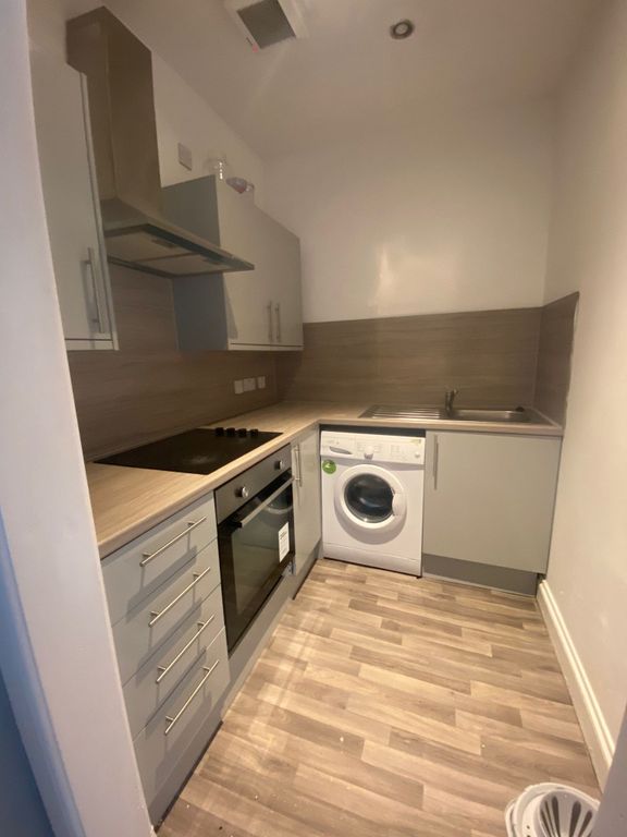 Additional image 8 of 2 bed flat to rentGeorge Square, Central, Greenock PA15