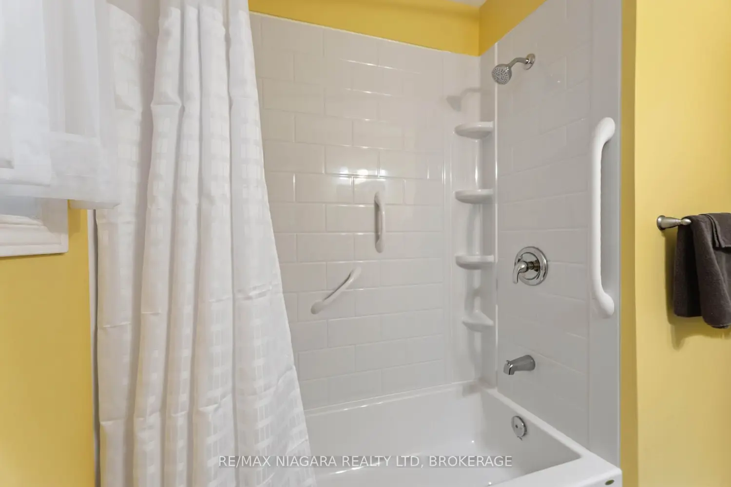 Additional image 8 of 4 Rossie Place