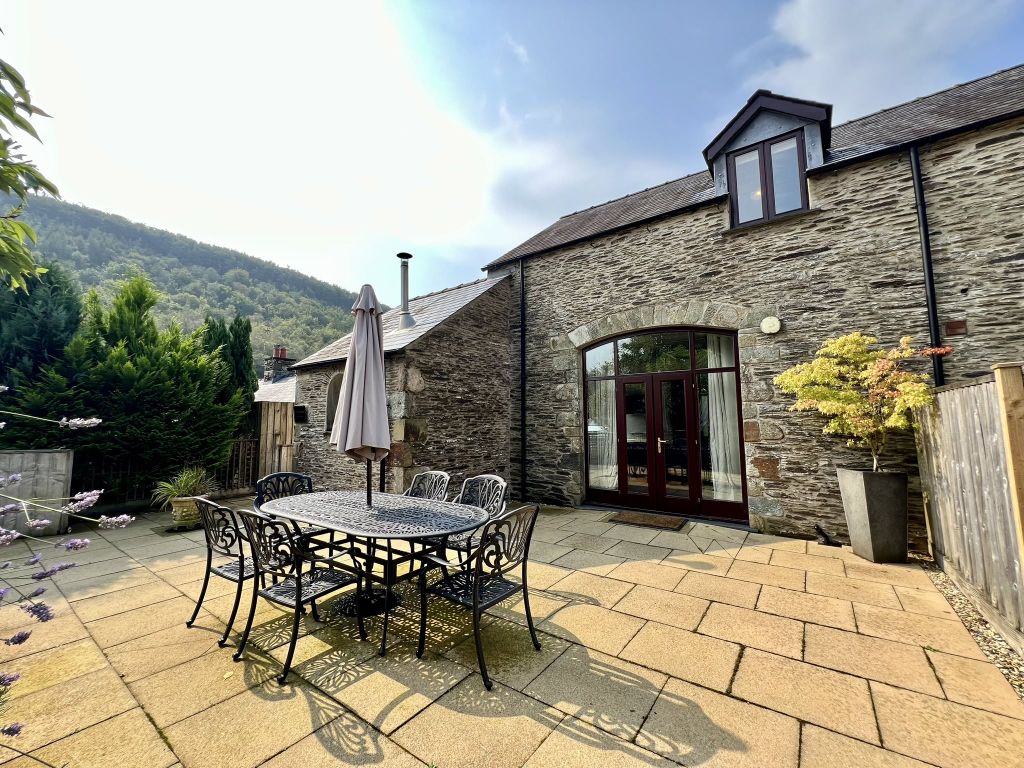 2 bed barn conversion to rentLlanllawddog, Carmarthen, Carmarthenshire SA32