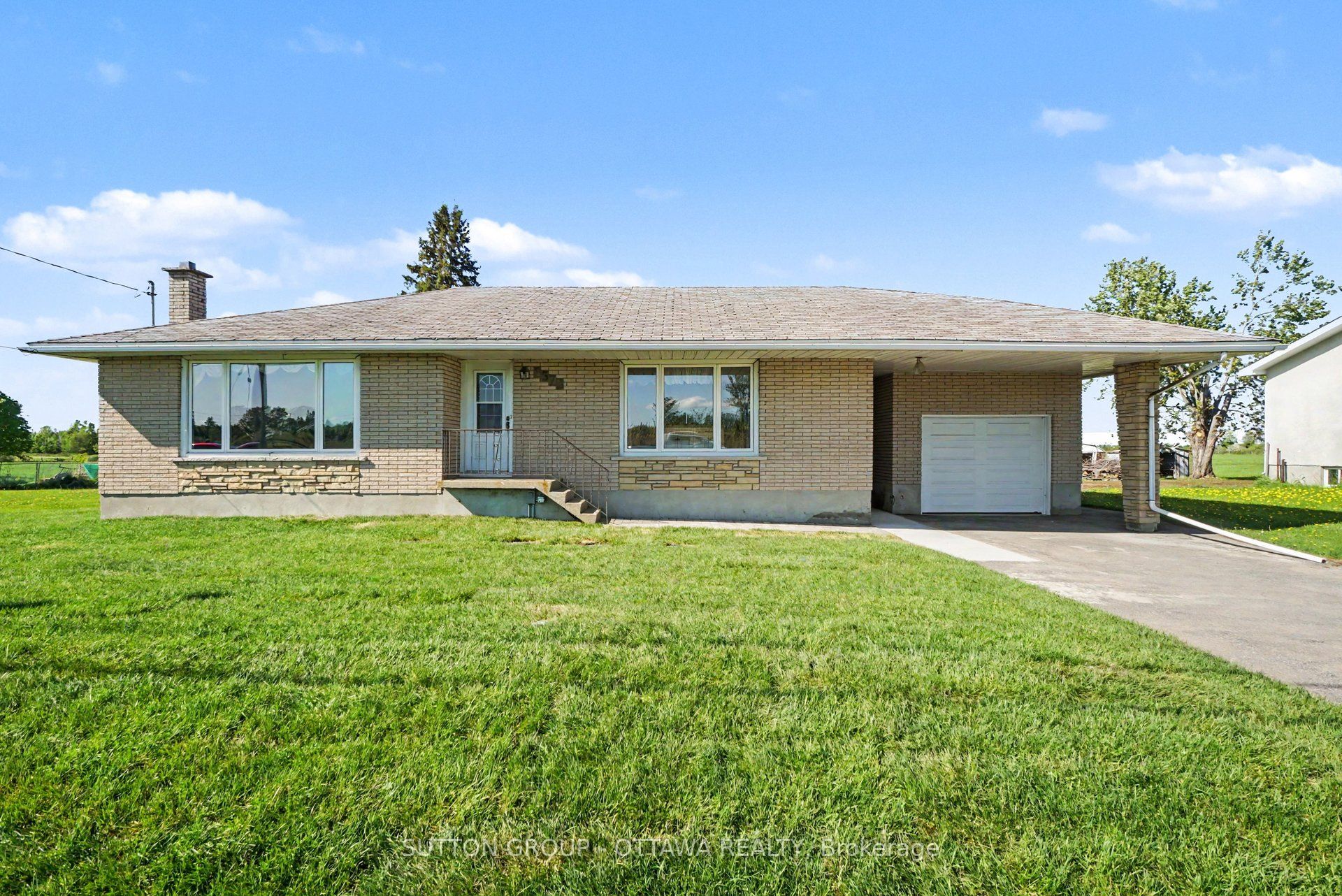 6573 Russell Road, Ottawa, ON, K0A 1K0
