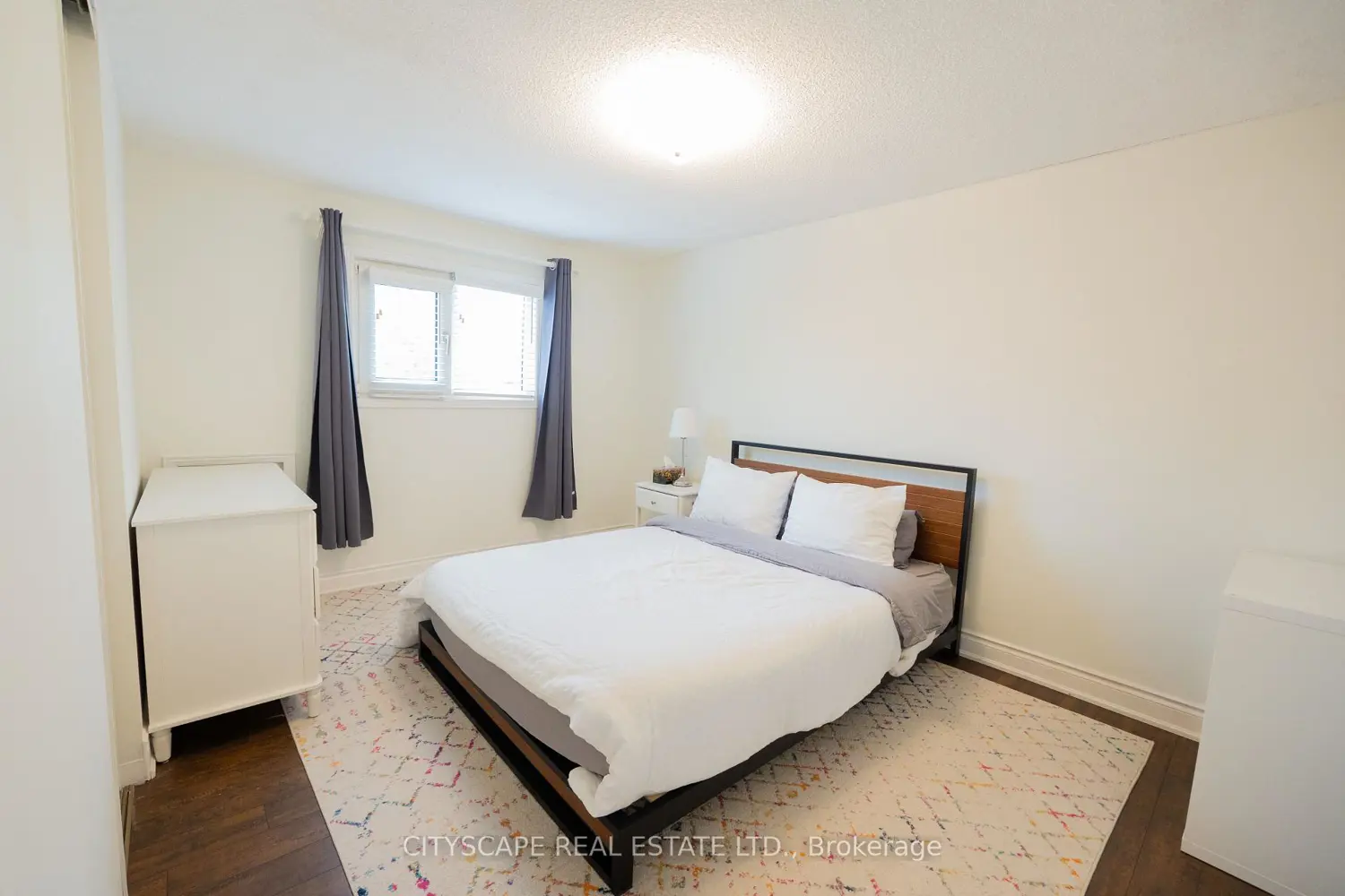 Additional image 16 of 3912 Rushton Crescent