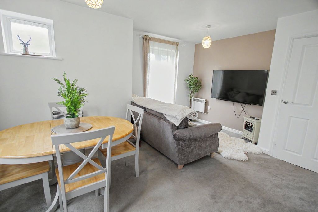 Additional image 2 of 2 bed flat for saleDrum Tower View, Caerphilly CF83