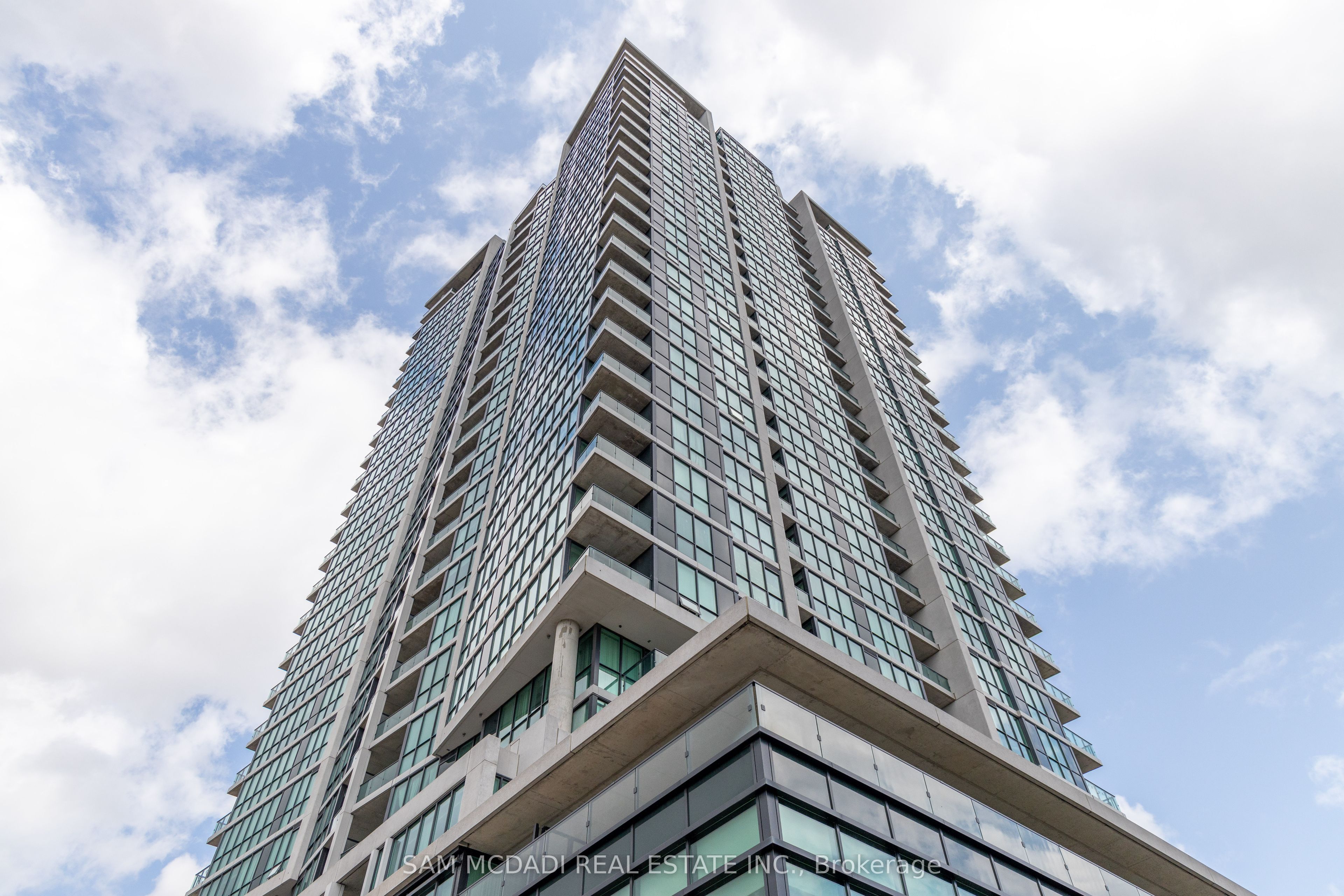 2502-3985 Grand Park Drive, Mississauga, ON, L5B 0H8
