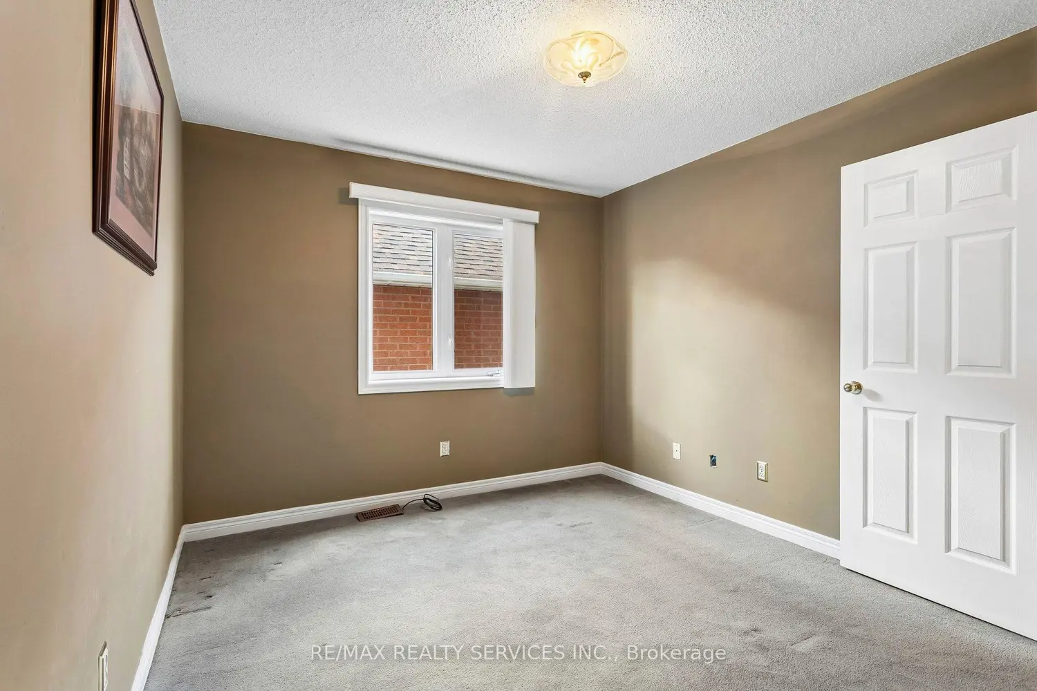 Additional image 11 of 12 Goldie Avenue
