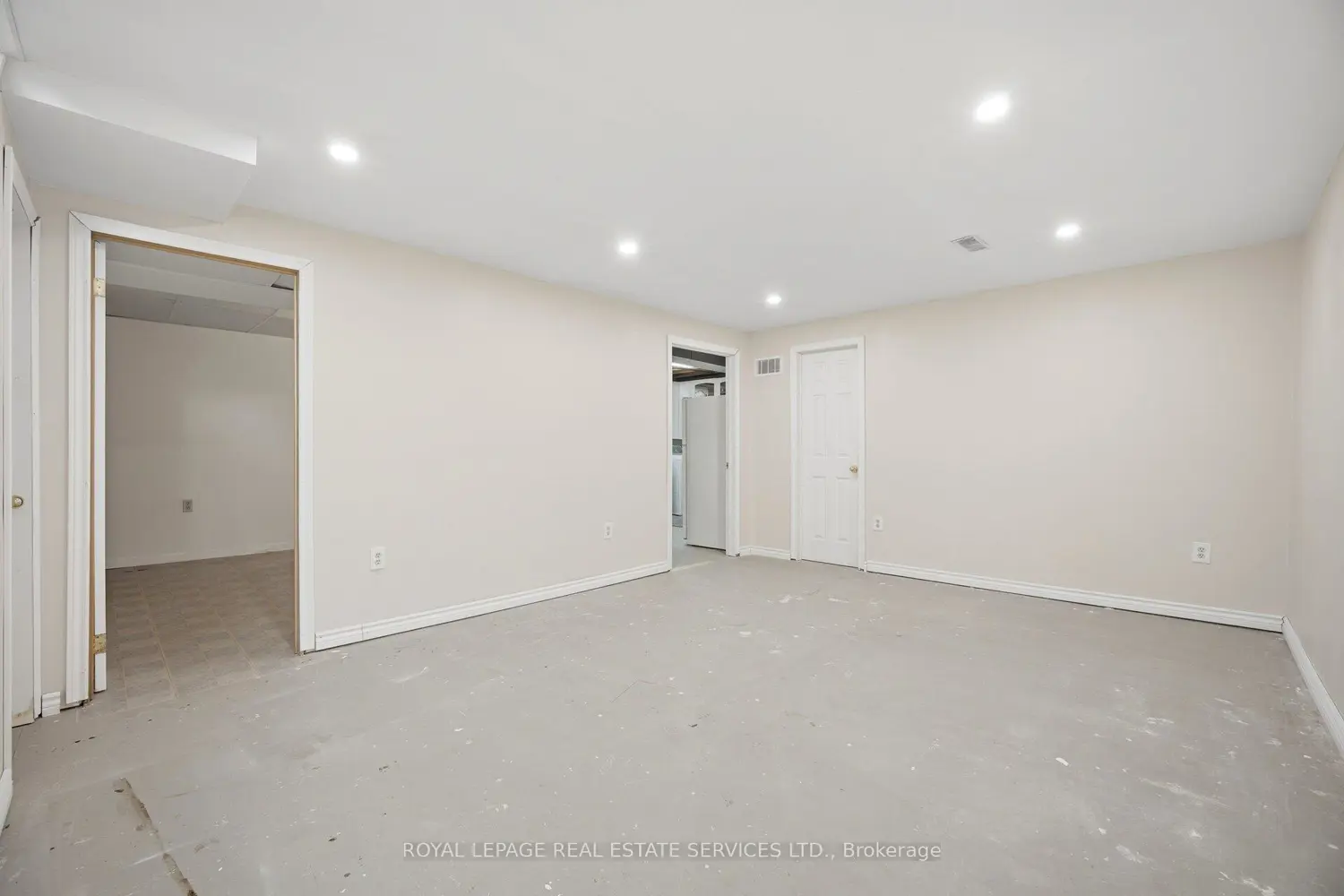 Additional image 11 of 18 Wolverton Crescent