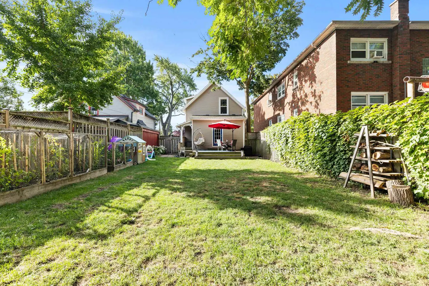 Additional image 17 of 85 Maple Street