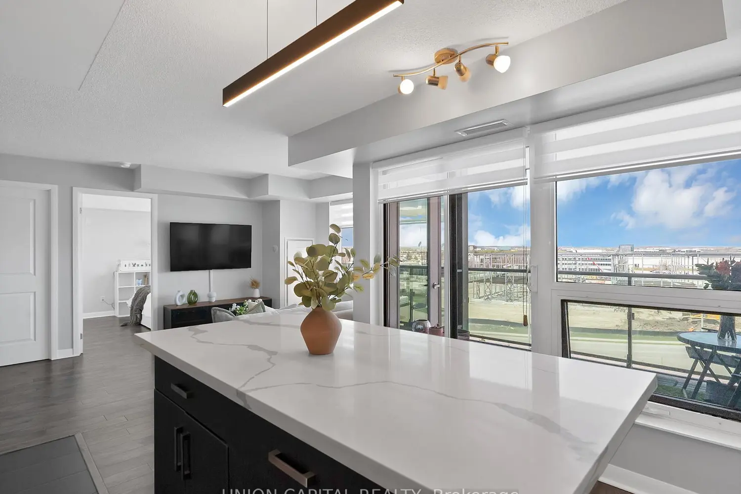 Additional image 2 of 75 Norman Bethune Avenue 622