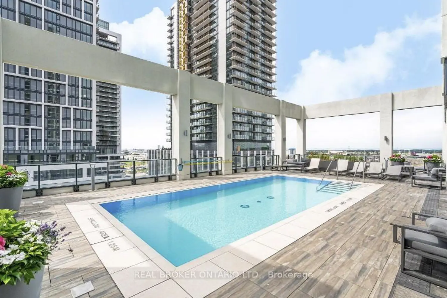 Additional image 12 of 9000 Jane Street 618