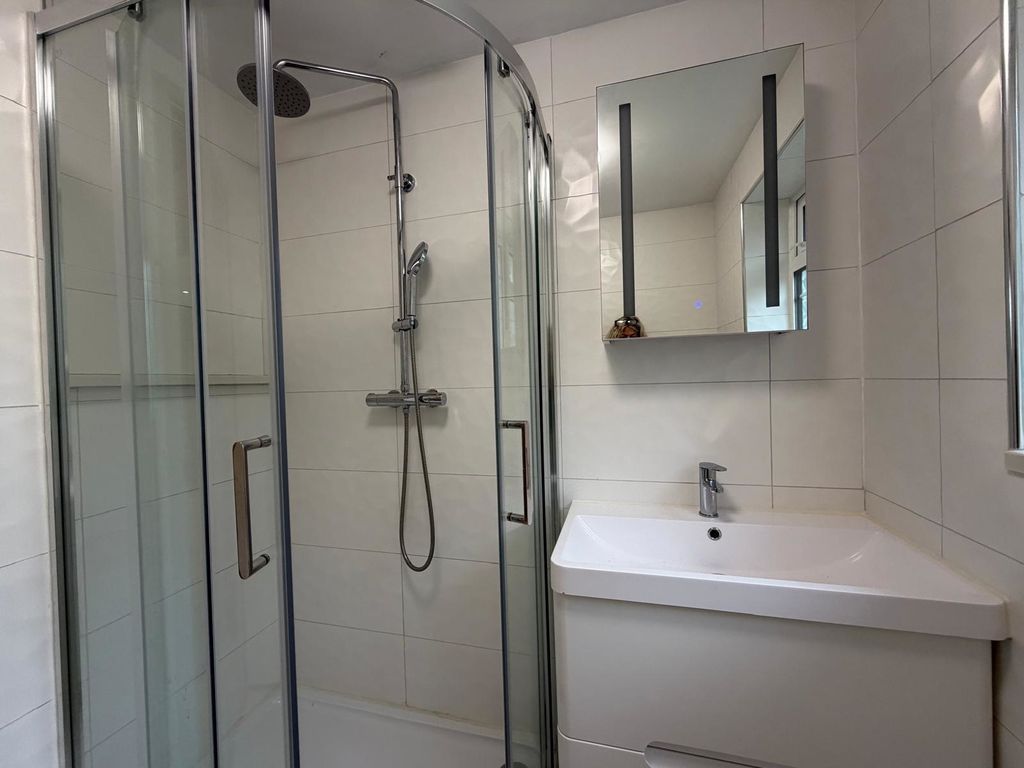 Additional image 12 of 5 bed detached house to rentGrasmere Way, Leighton Buzzard LU7