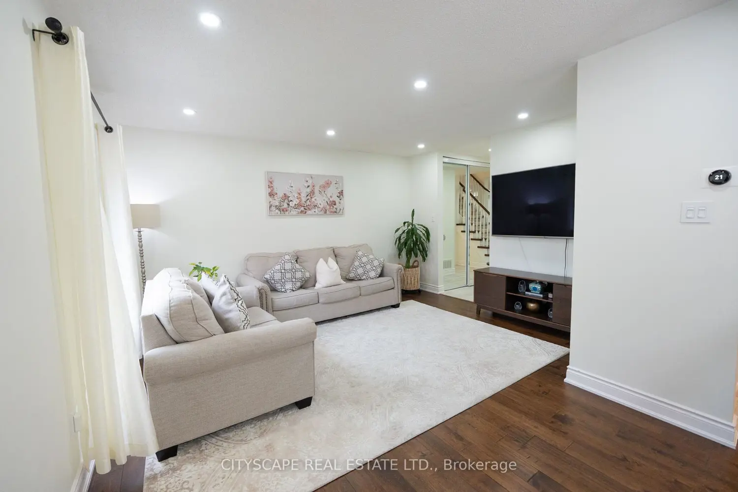 Additional image 12 of 3912 Rushton Crescent