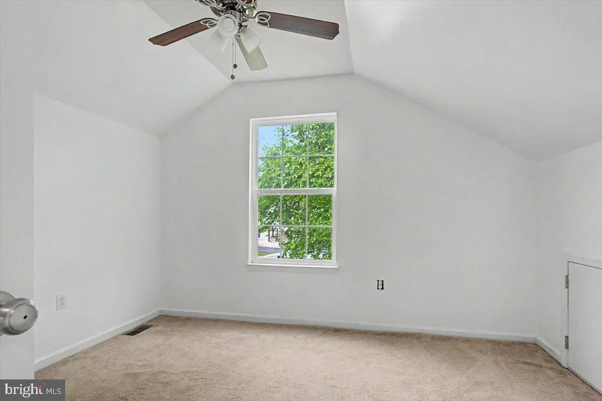 Additional image 41 of 19 Arbutus Avenue, Historic New Castle, DE 19720