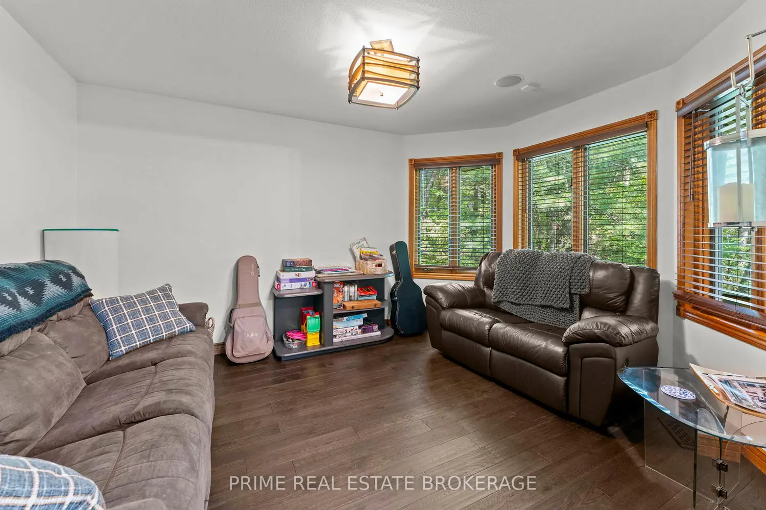 Additional image 8 of 10219 Pinetree Drive