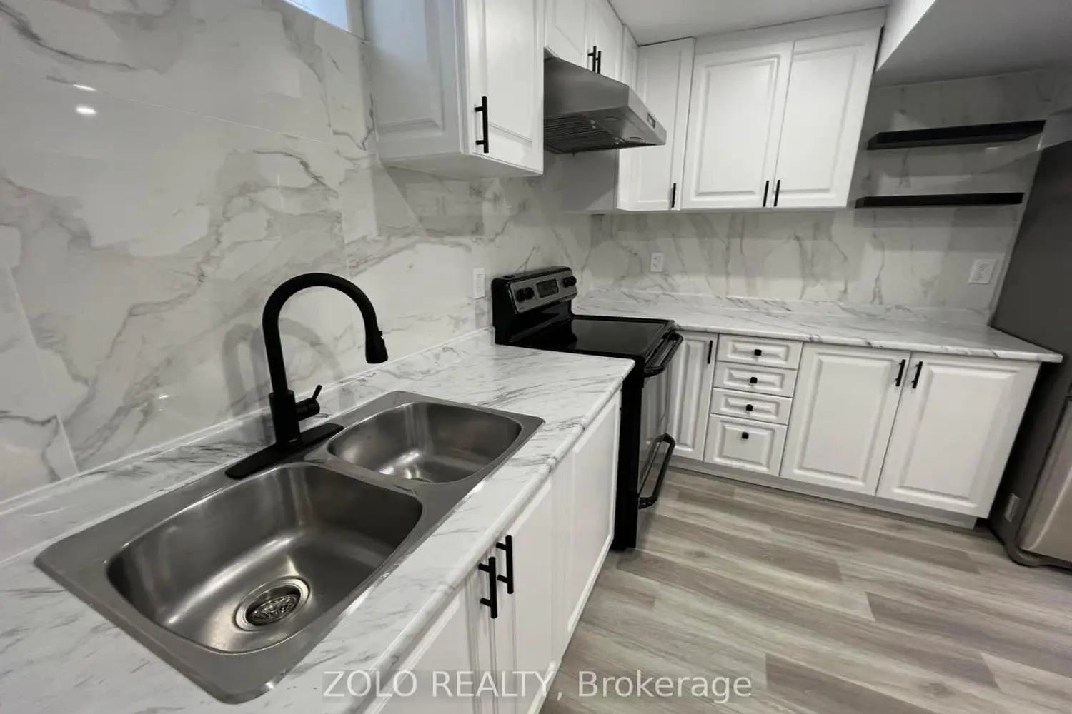 Additional image 17 of 1911 Swan Street