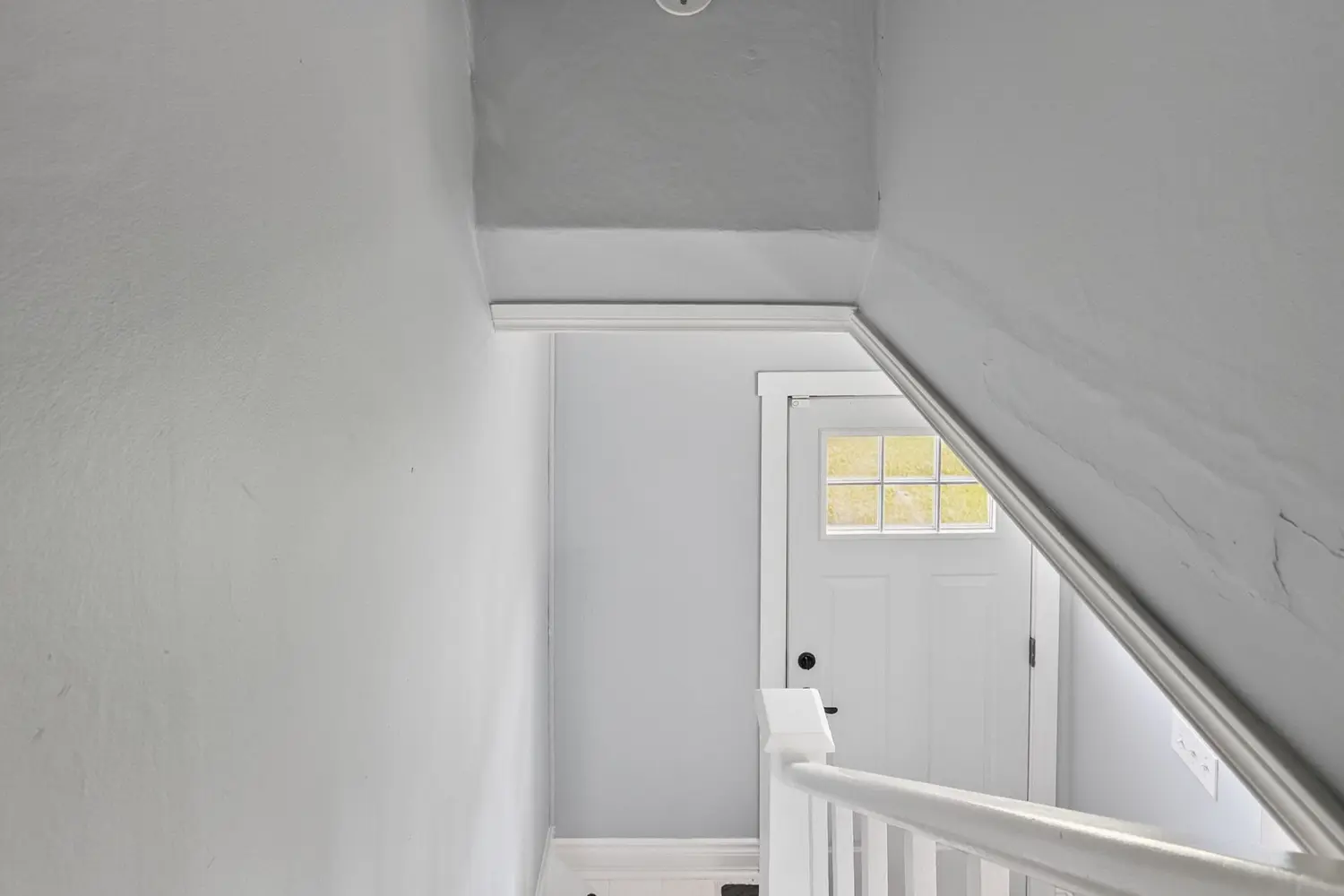 Additional image 13 of 302 Willard Street