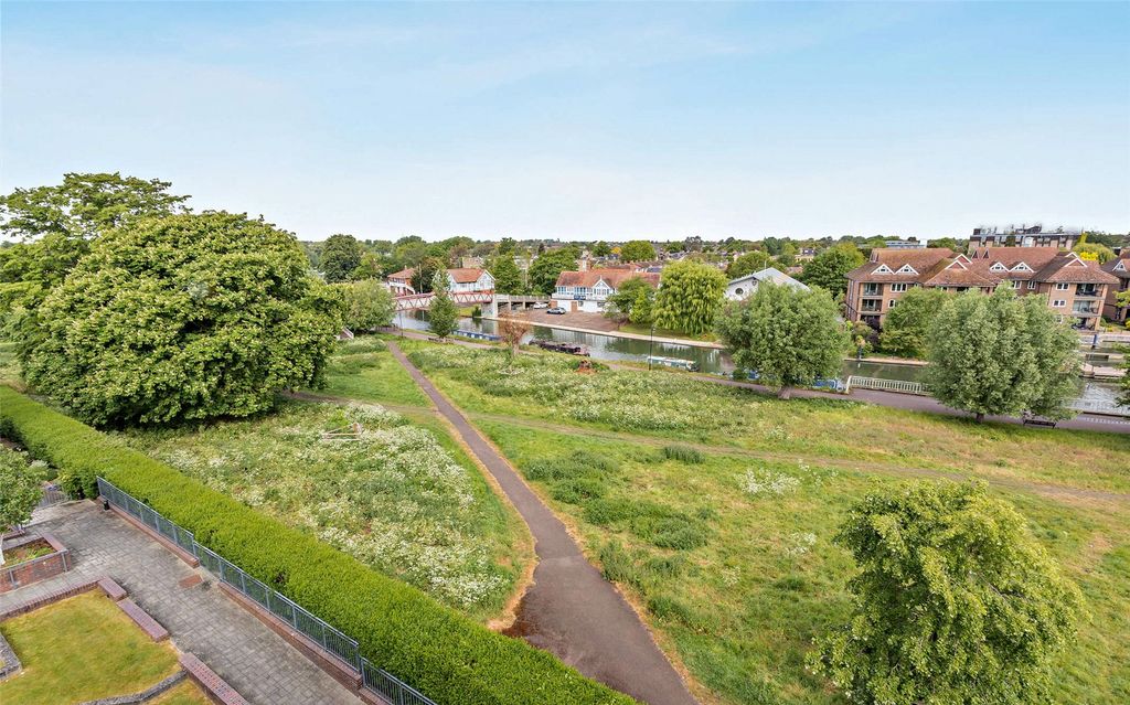 Additional image 12 of 3 bed flat to rentMarlowe House, Kingsley Walk, Cambridge CB5