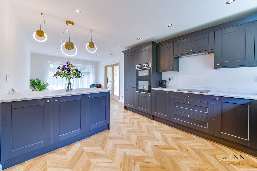 Additional image 7 of 4 bed detached bungalow to rentRackford Road, North Anston, Sheffield S25