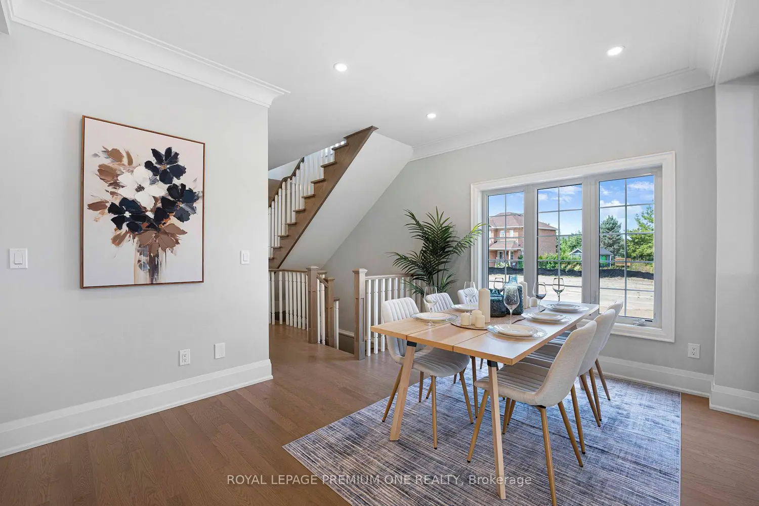 8 Jack Kenny Court photo 2