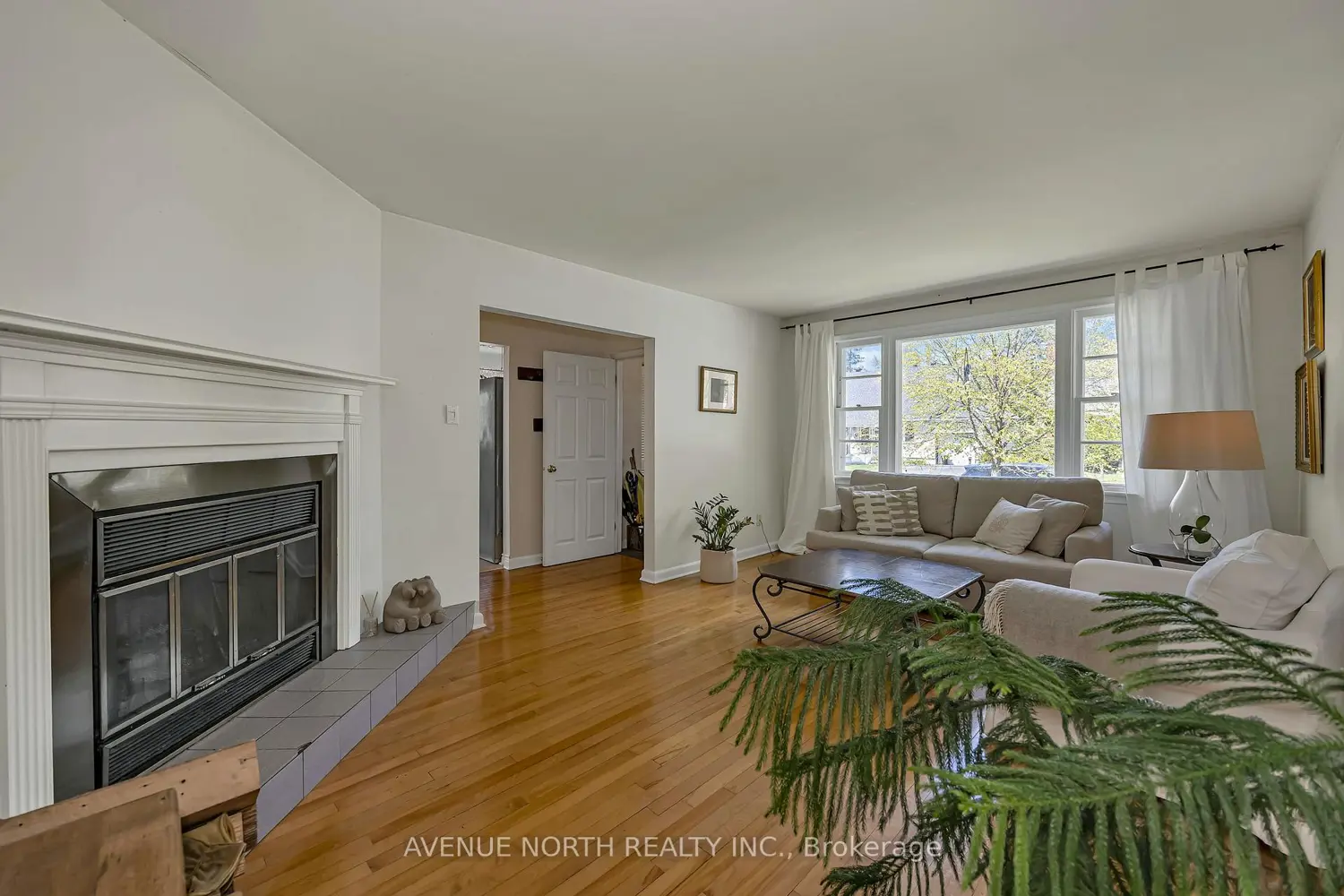 Additional image 4 of 934 Weston Drive