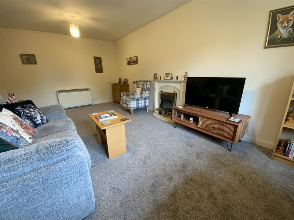 Additional image 8 of 1 bed flat for saleGlebe Street, Dumfries DG1