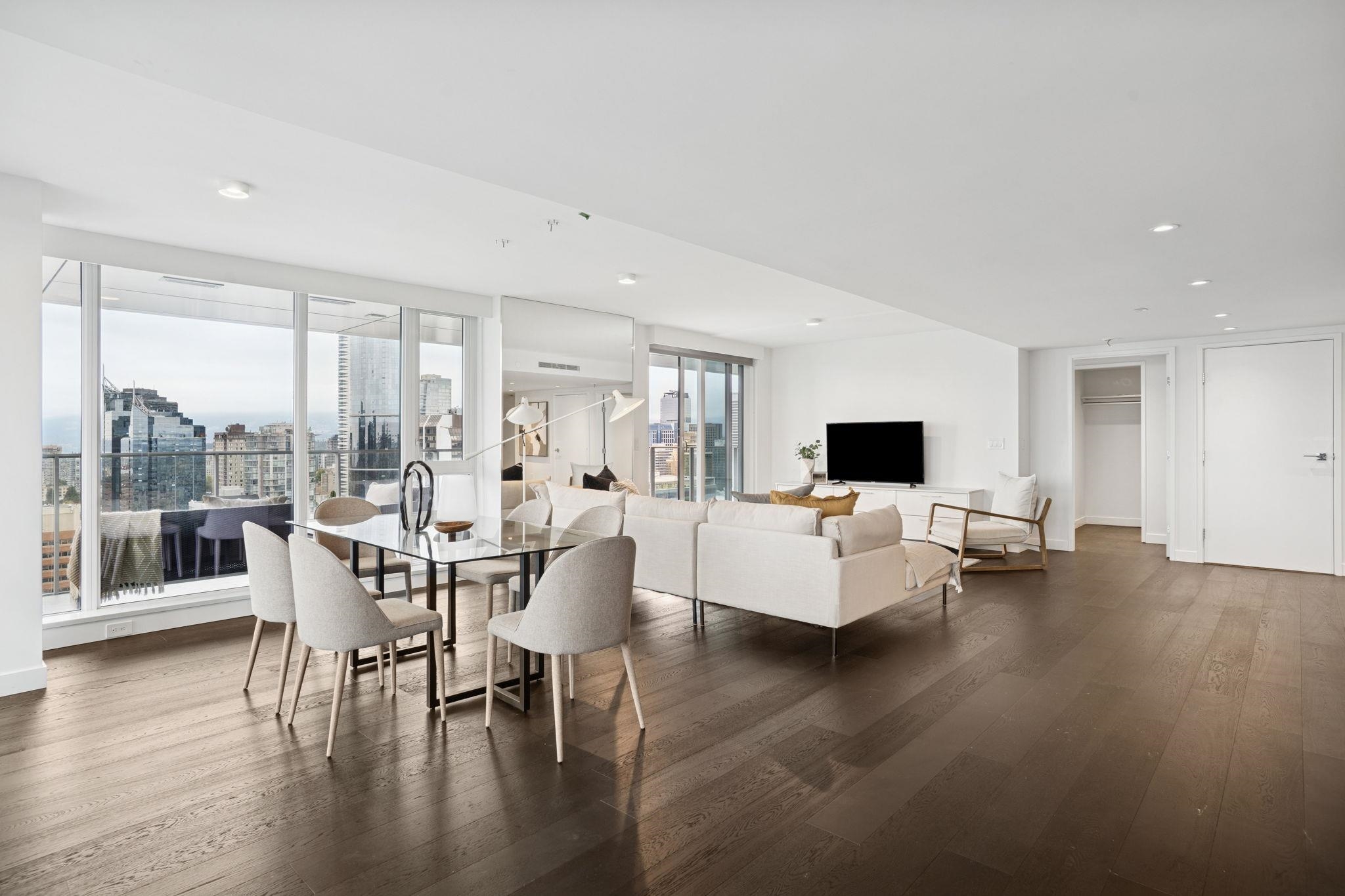 Additional image 5 of 3306-1111 Richards Street, Vancouver, BC, V6B 0S3