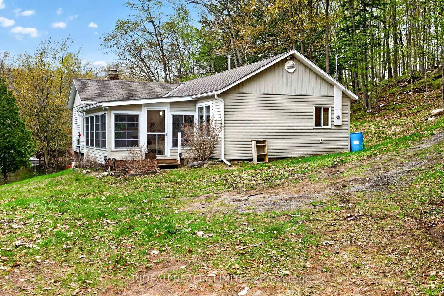 9 Sparrow Lane
