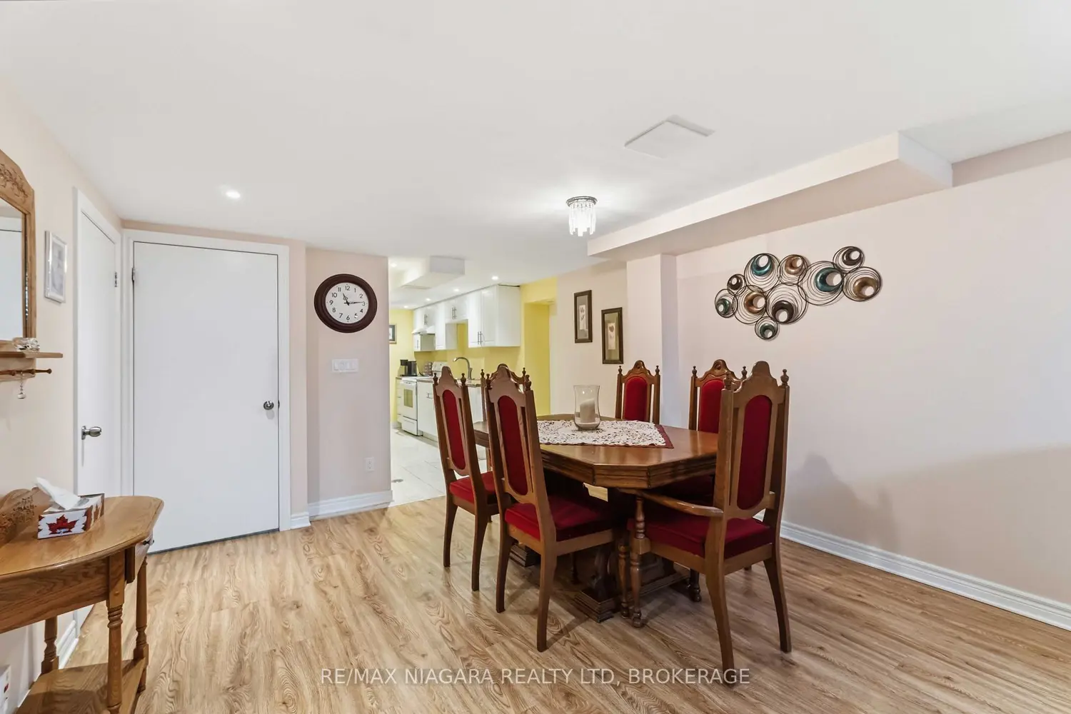 Additional image 10 of 4 Rossie Place
