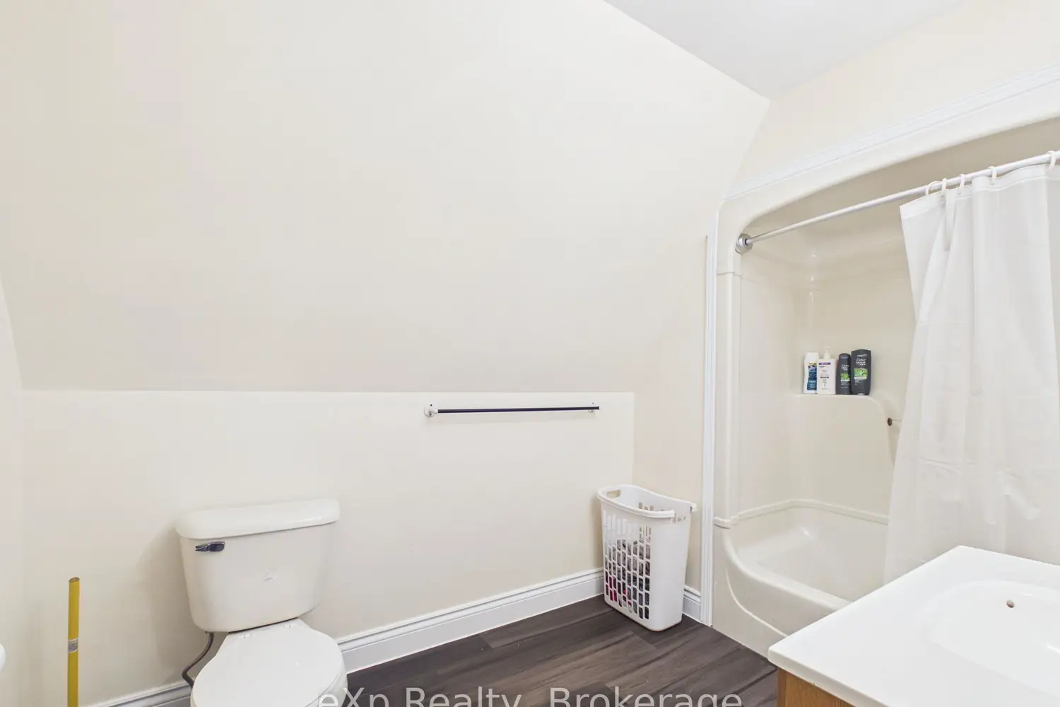 Additional image 11 of 569 Louisa Street