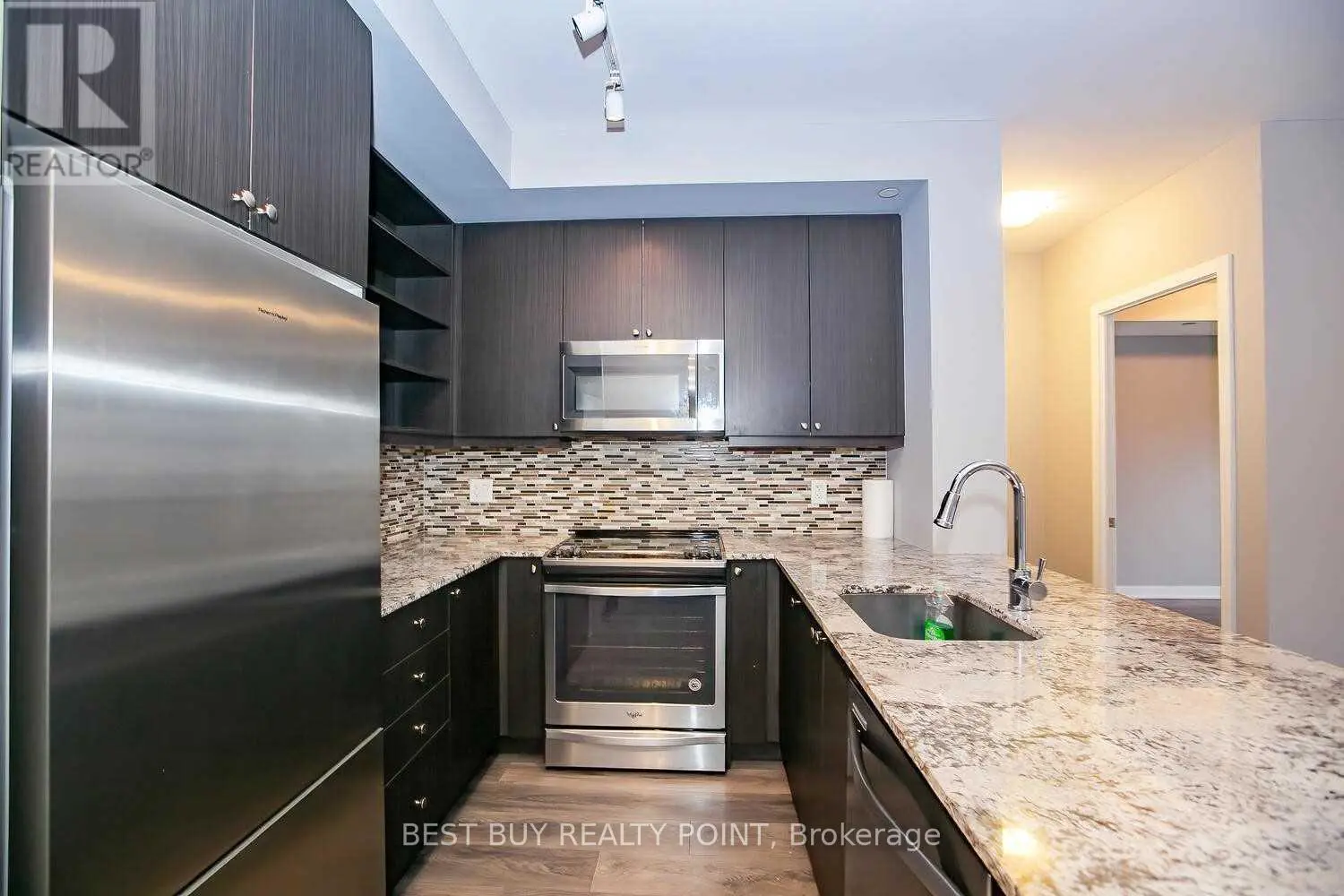 Additional image 4 of 4633 Glen Erin Drive 1101