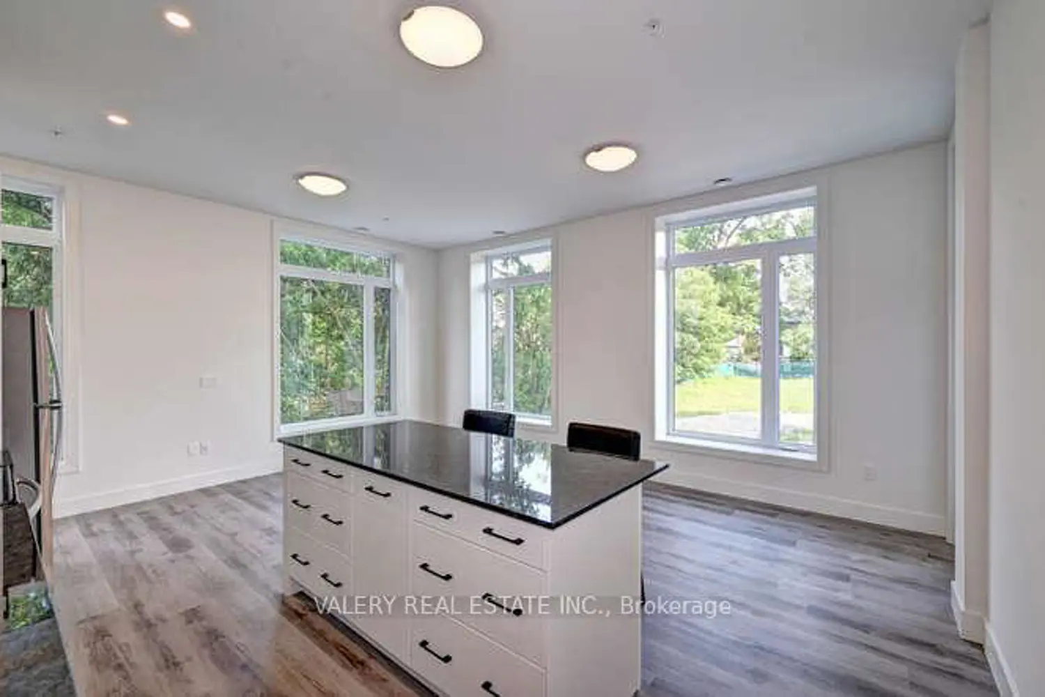 Additional image 4 of 103 Roger Street 102