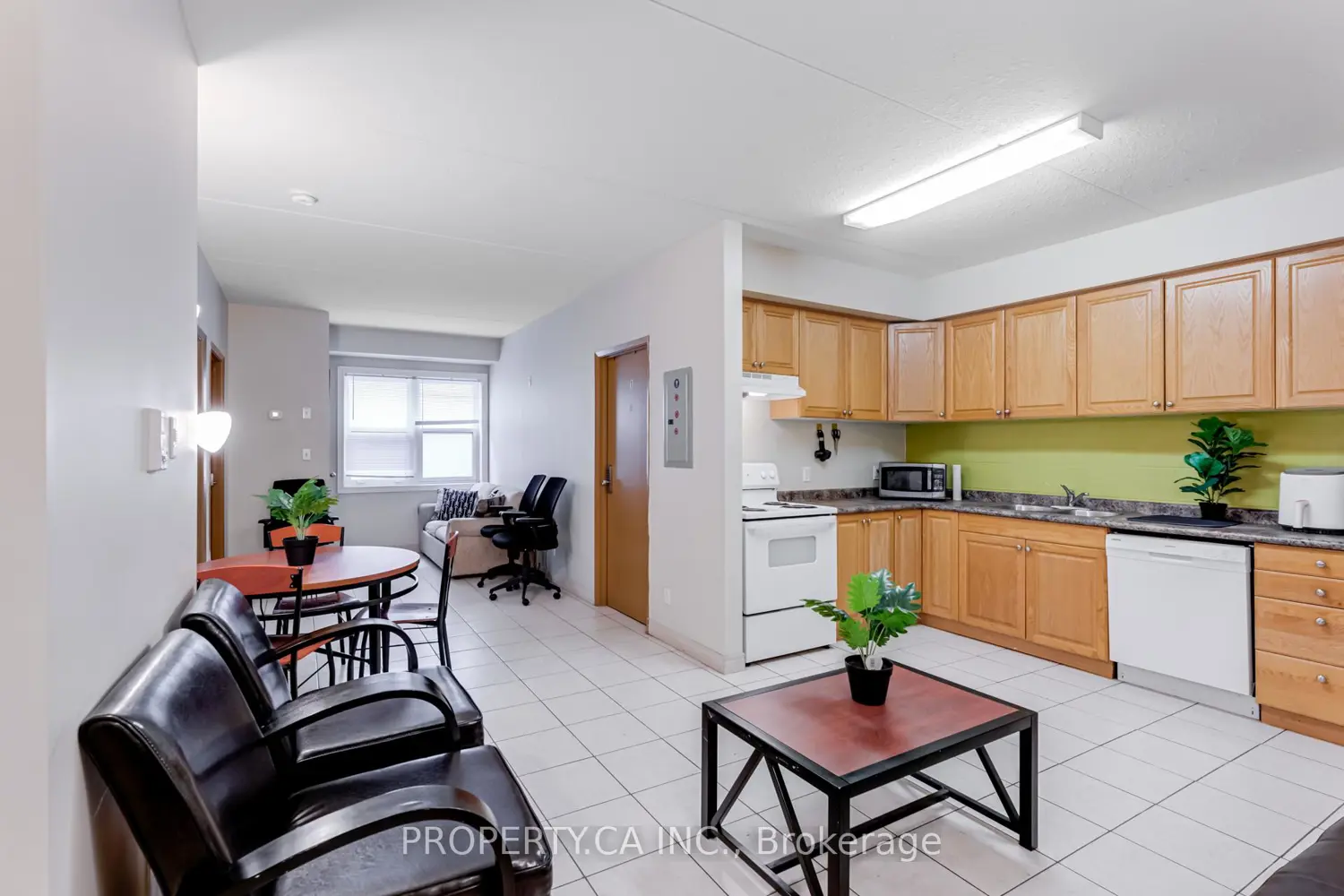 Additional image 7 of 253 Lester Street 204