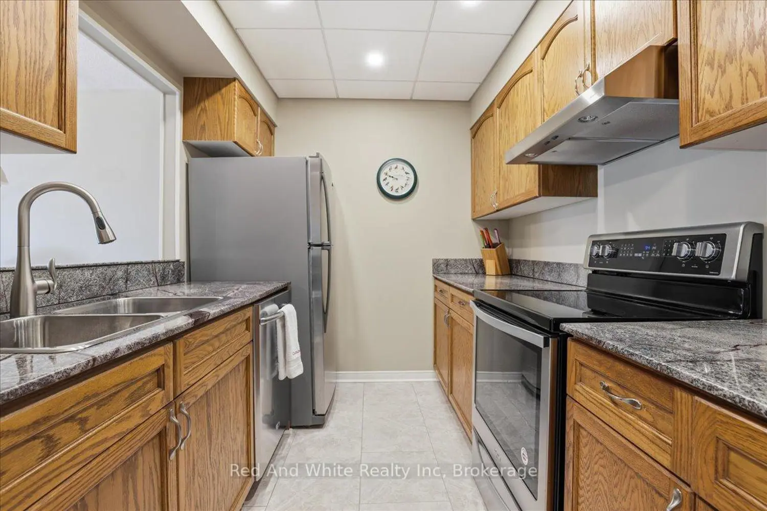 Additional image 3 of 10 Ellen Street 808