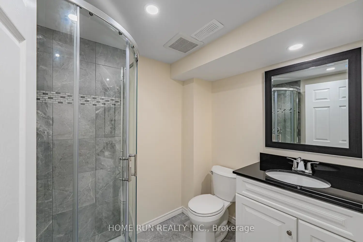 Additional image 14 of 572 Dundonald Drive