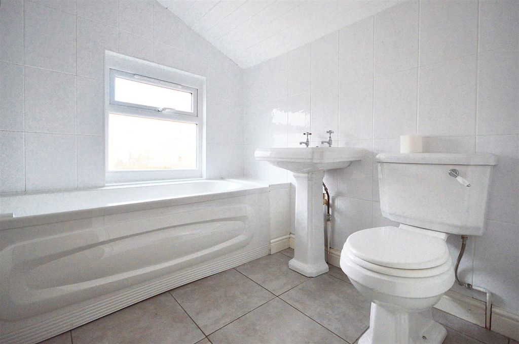 Additional image 10 of 2 bed terraced house to rentSalisbury Street, Northampton NN2