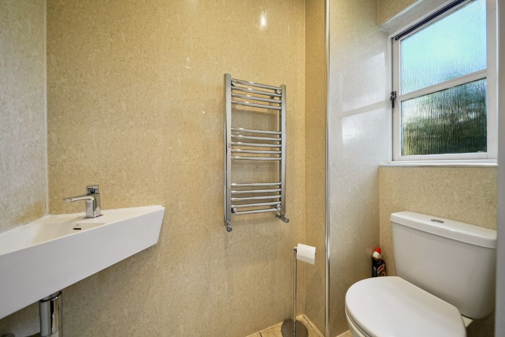 Additional image 15 of 3 bed semi-detached house to rentGlendoick Place, Newton Mearns, Glasgow G77