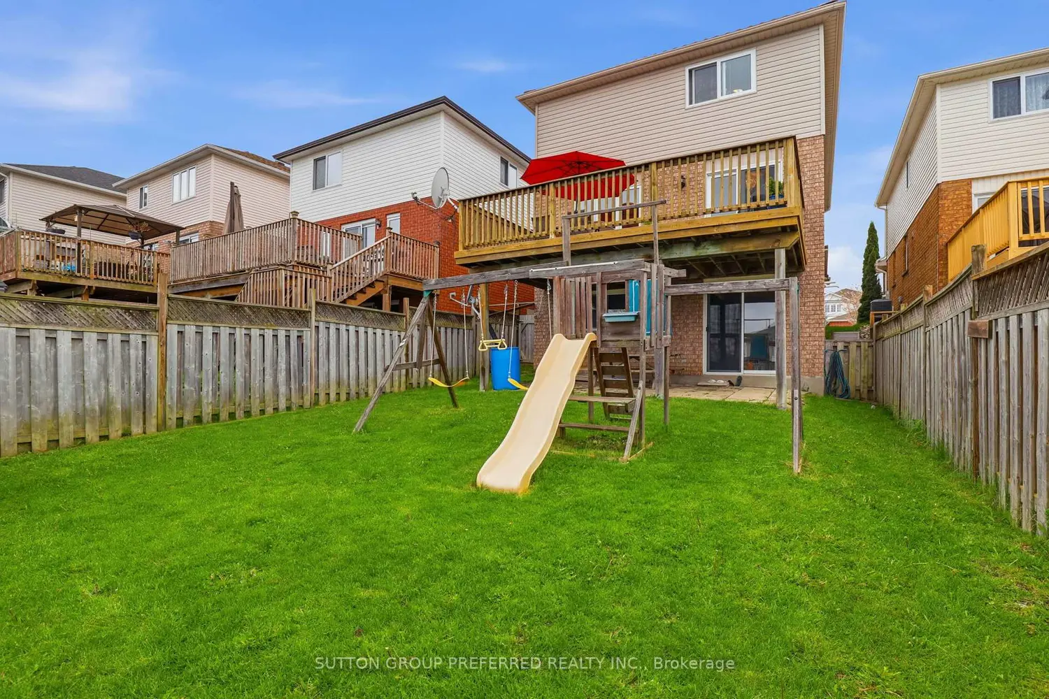 Additional image 10 of 187 Hollyridge Crescent