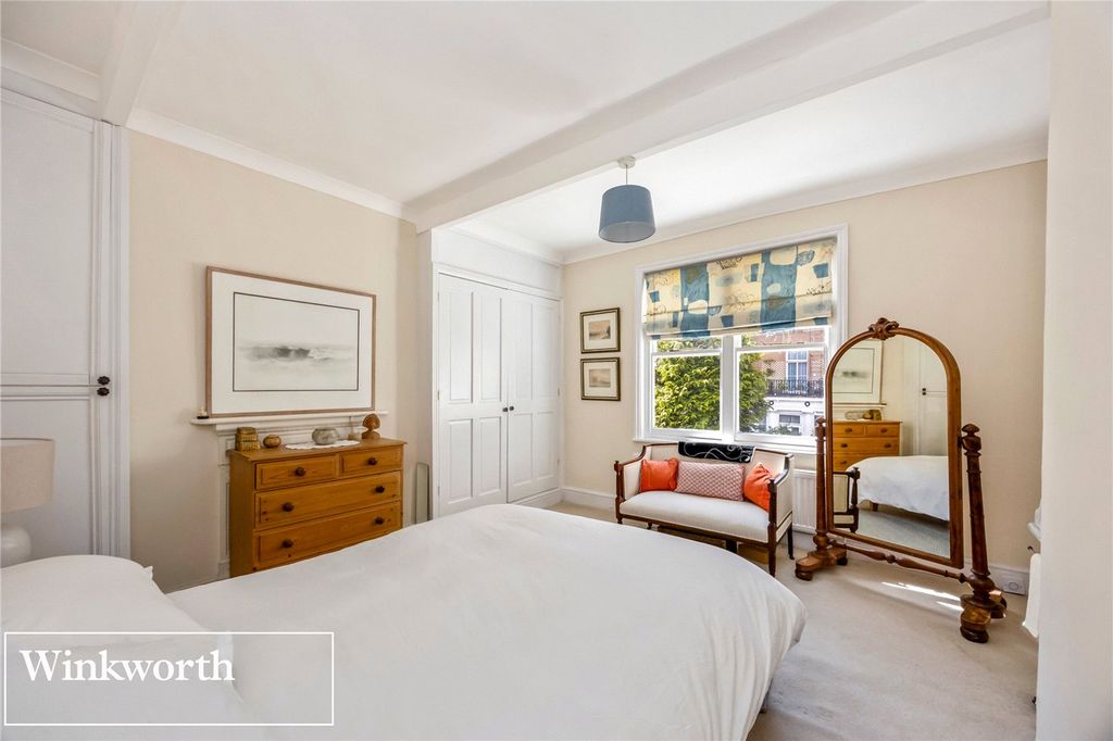 Additional image 13 of 4 bed flat for saleSussex Square, Brighton, East Sussex BN2