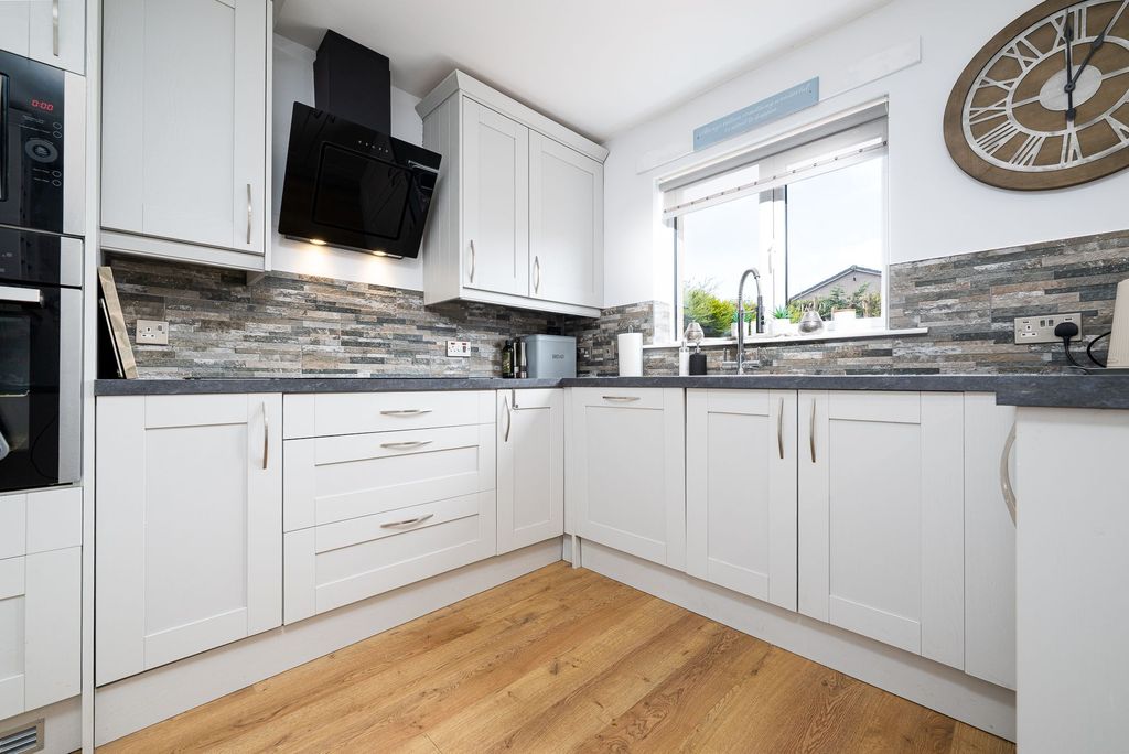 Additional image 7 of 4 bed detached house for saleTummel Road, Wemyss Bay PA18