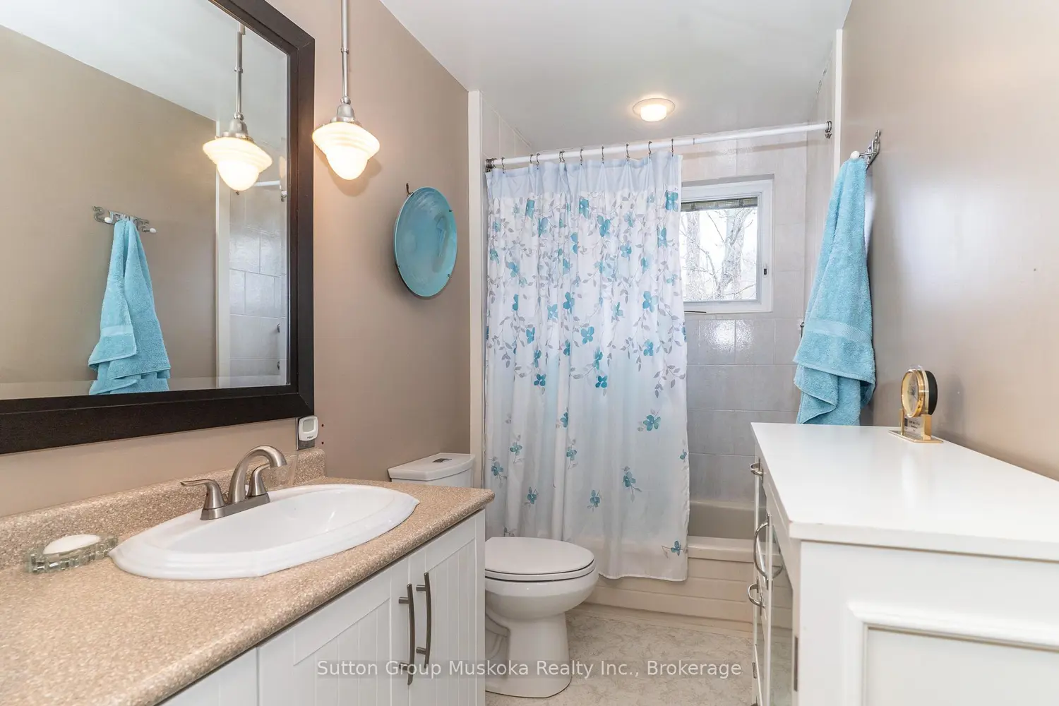 435 North Deer Lake Road