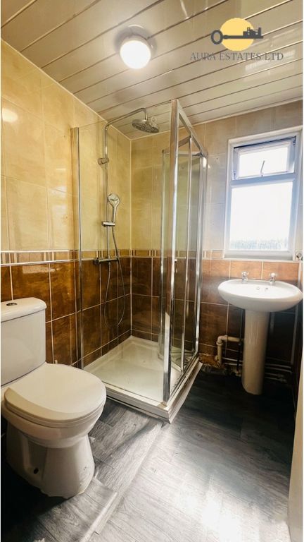 Additional image 12 of 5 bed shared accommodation to rentLinden Road, Luton LU4