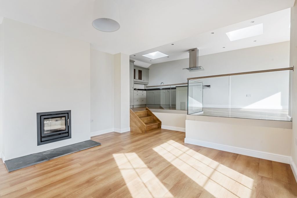 Additional image 14 of 3 bed bungalow to rentCottles Lane, Turleigh, Bradford-On-Avon BA15