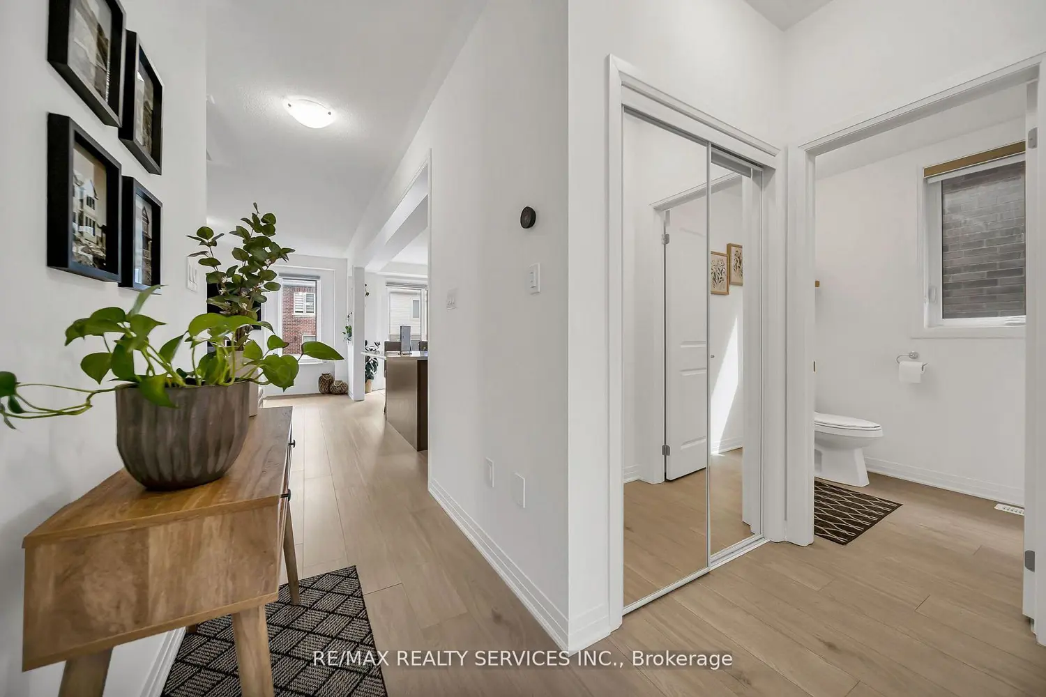 Additional image 4 of 104 Sagewood Avenue